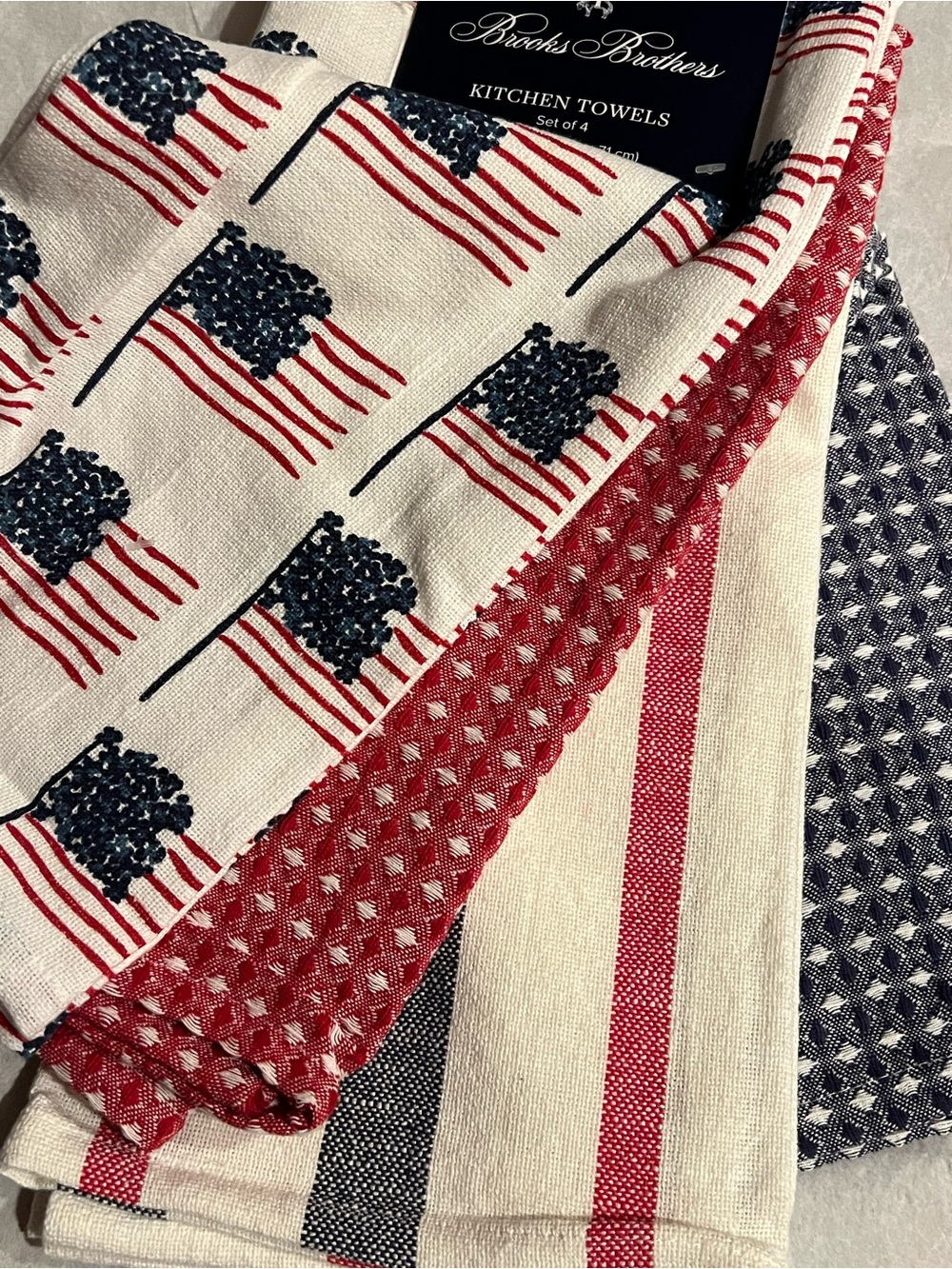 Brooks Brothers Red White Blue American Flag Kitchen Towels - Set of 4 NWT